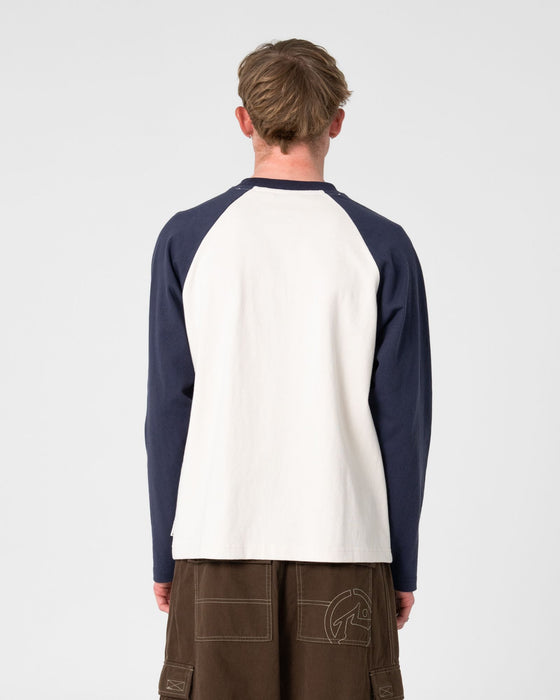 man-wearing-watto-long-sleeve-heavy-tee-in-cream