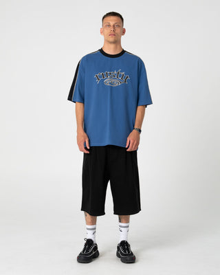 Man wearing Scream Short Sleeve Tee in Atlantic Blue