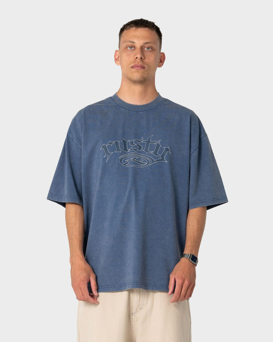 man-wearing-smacko-short-sleeve-tee-in-atlantic-blue