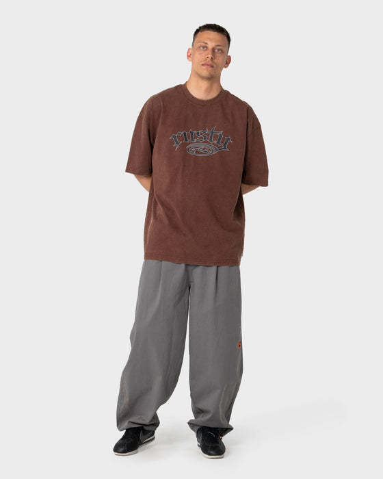man-wearing-smacko-short-sleeve-tee-in-pinecone