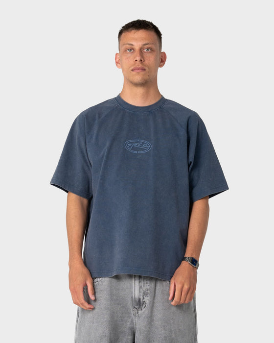 man-wearing-trawla-short-sleeve-tee-in-atlantic-blue