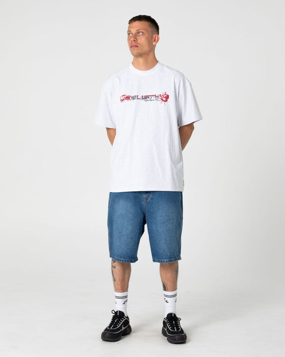 man-wearing-four-by-four-short-sleeve-tee-in-ecru-marle