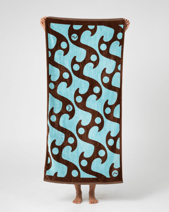 womens-sun-drenched-towel-in-pinecone