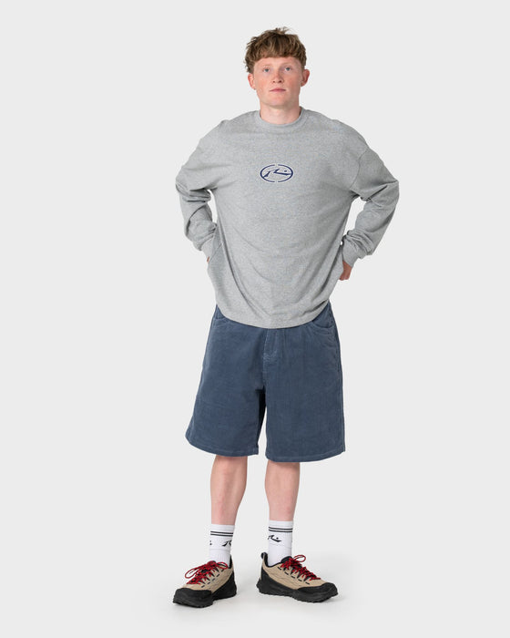 man-wearing-flip-daddy-tapeless-cord-short-in-china-blue
