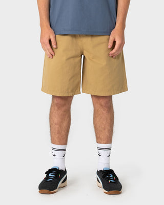 Man wearing Rumble Elastic Short in Khaki