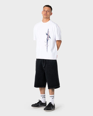 Man wearing Turbo 2.0 Baggy Jort in Black Out / Blue