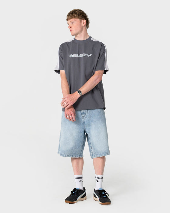man-wearing-yowie-2-0-wide-baggy-jort-in-blasted-true-blue