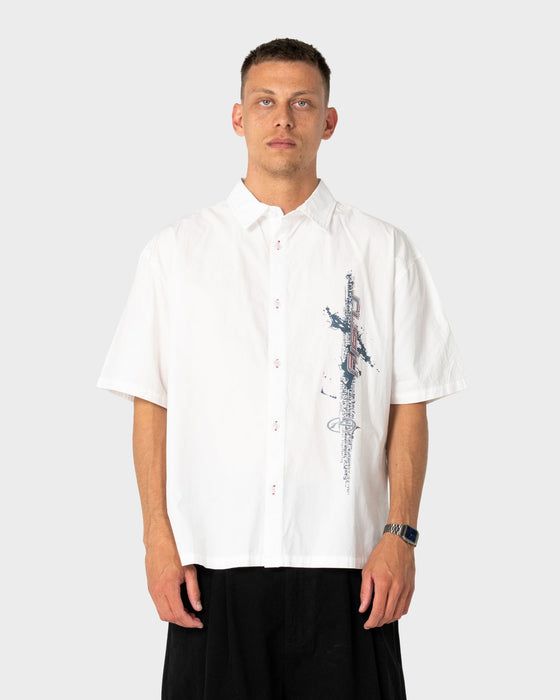 man-wearing-morning-glory-short-sleeve-shirt-in-white