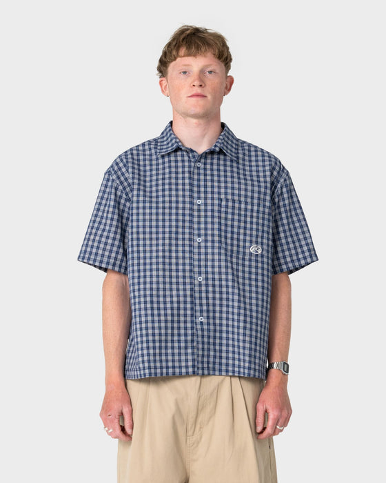 man-wearing-anarchy-short-sleeve-shirt-in-dark-blue