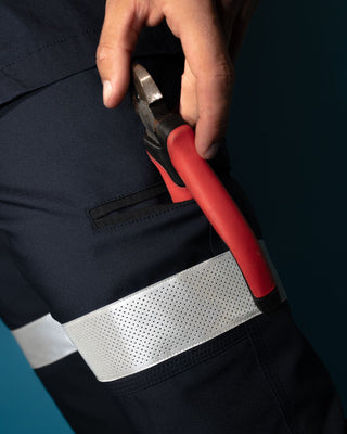 Man wearing Tr245r 9 Pocket Stretch Pant Reflect in True Navy