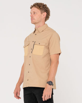 Man wearing Pressure Short Sleeve Shirt in Khaki