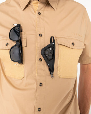 Man wearing Pressure Short Sleeve Shirt in Khaki