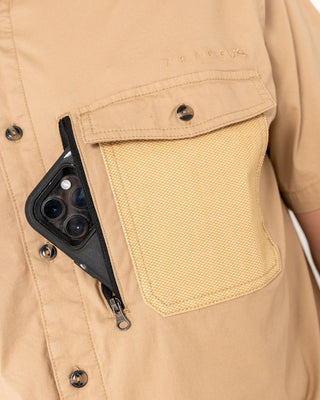 Man wearing Pressure Short Sleeve Shirt in Khaki