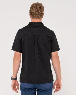Man wearing Grindstones Short Sleeve Shirt in Black