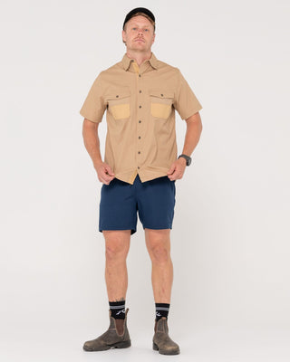 Man wearing Grindstones Short Sleeve Shirt in Khaki