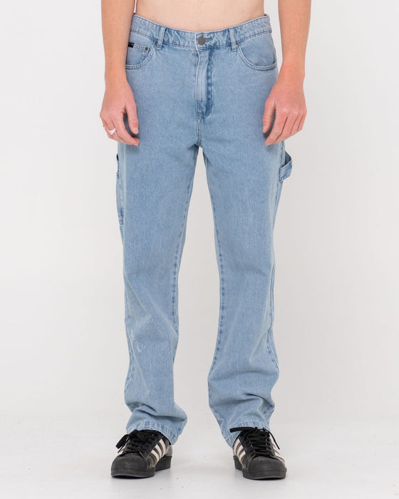 man-wearing-dungaree-denim-5-pkt-pant-in-ash-blue