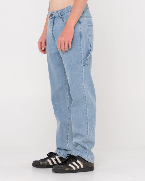 man-wearing-dungaree-denim-5-pkt-pant-in-ash-blue