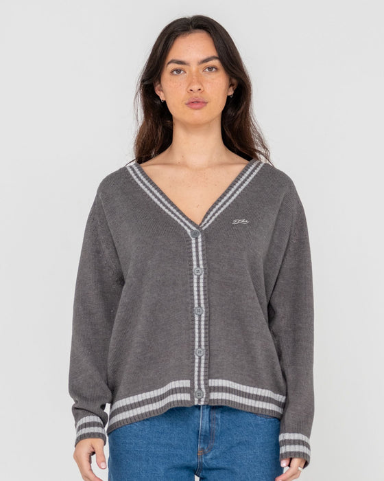 woman-wearing-cambridge-oversized-cardigan-in-coal-marle