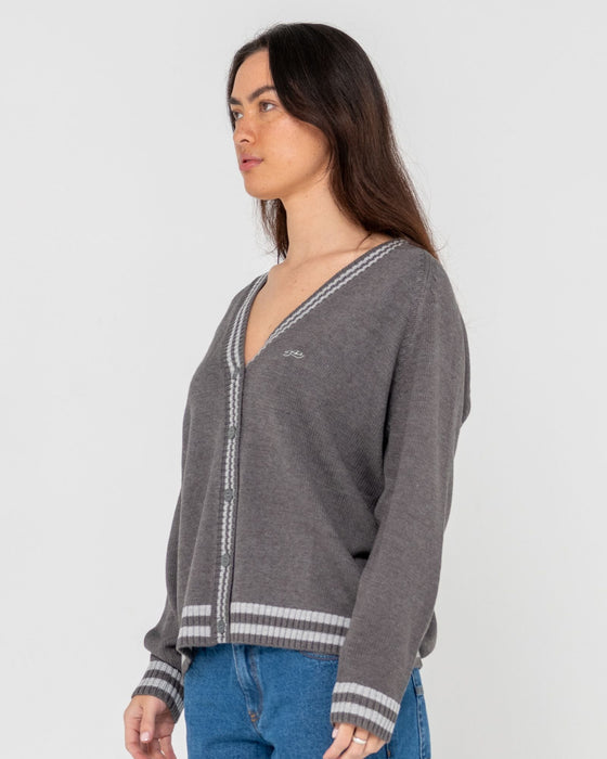 woman-wearing-cambridge-oversized-cardigan-in-coal-marle