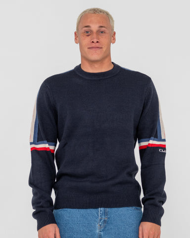 Man wearing Moritz Knitted Crew in Blue