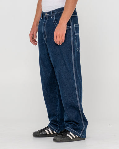 Man wearing Flip Daddy Tapeless Jean-indigo in Blue