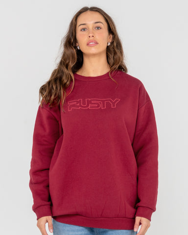 Woman wearing California Crew Fleece in Brown