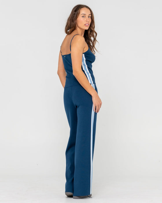 woman-wearing-amelia-stripe-wide-leg-pant-in-atlantic-blue