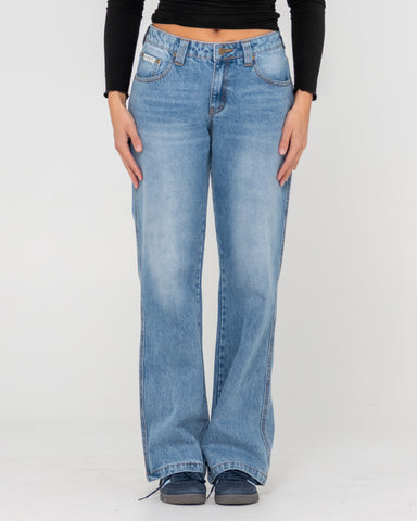 Woman wearing Suzy Straight Low Rise Jean in Blue