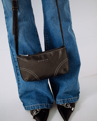 Womens Mallory Side Bag in Black