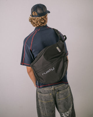 Mens Voltage Sling Bag in Black / Sulphur
