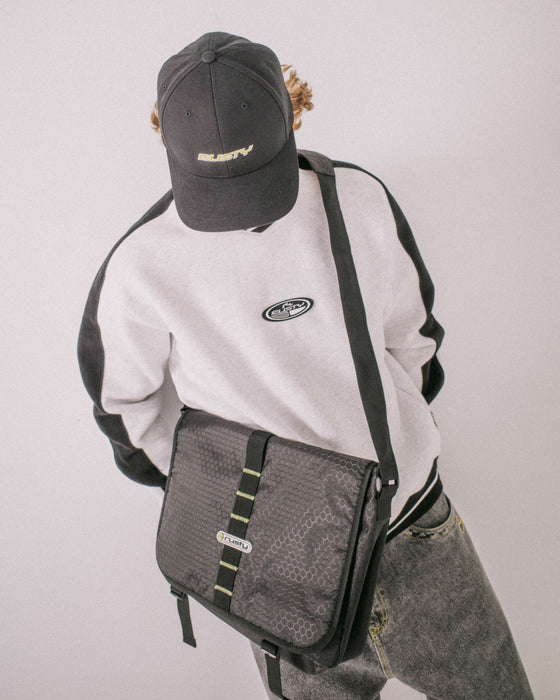 mens-voltage-messenger-bag-in-black-sulphur