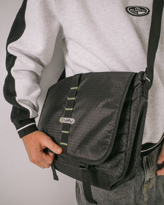 Mens Voltage Messenger Bag in Black / Sulphur