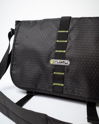 Mens Voltage Messenger Bag in Black / Sulphur