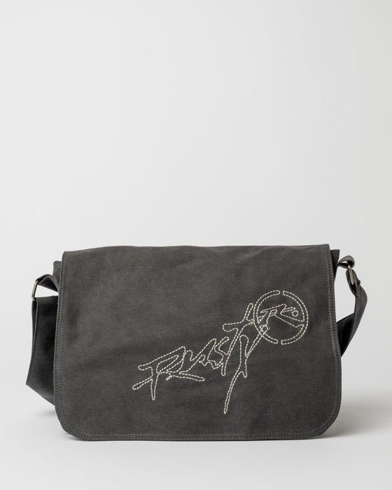 mens-hoodus-messenger-bag-in-washed-black