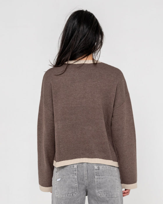woman-wearing-rider-relaxed-crew-neck-knit-in-pinecone