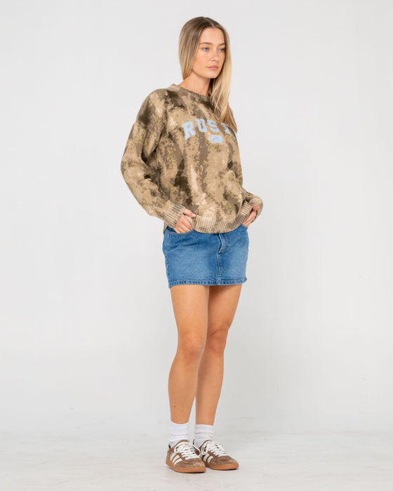 woman-wearing-camoozy-knitted-crew-in-camo