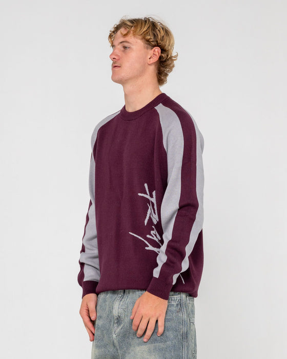 man-wearing-roll-safe-boxy-knitted-crew-in-burgundy
