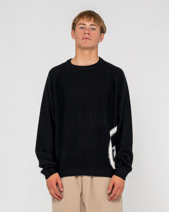 man-wearing-verso-knitted-crew-in-black