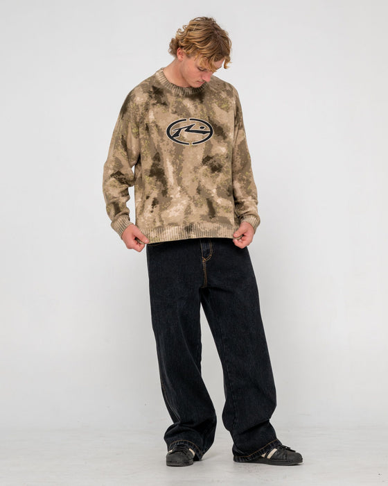 man-wearing-camo-ice-printed-crew-in-camo