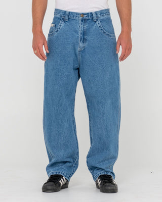 Man wearing Flip Daddy Tapeless Jean-middy Blue in Middy Blue