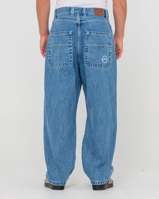 Man wearing Flip Daddy Tapeless Jean-middy Blue in Middy Blue