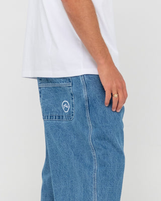 Man wearing Flip Daddy Tapeless Jean-middy Blue in Middy Blue