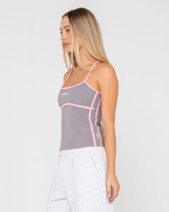 woman-wearing-freo-king-fitted-top-in-ultimate-grey