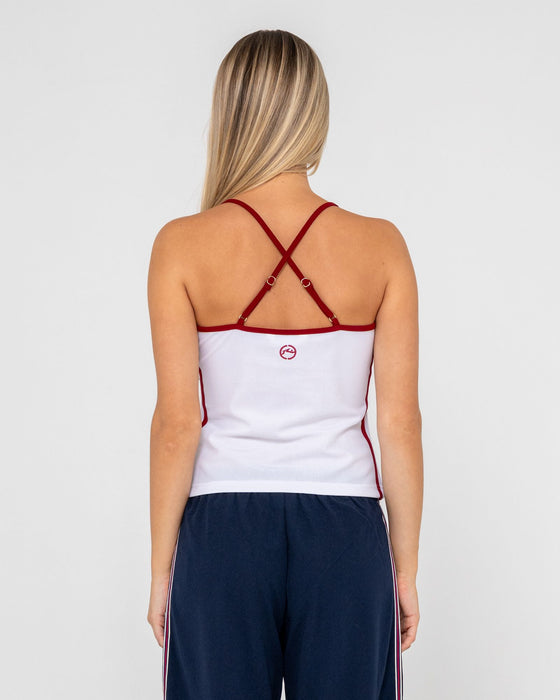 woman-wearing-freo-king-fitted-top-in-white