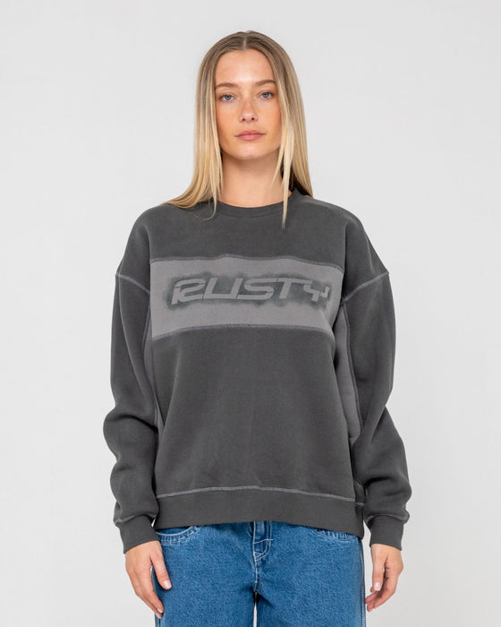 woman-wearing-choc-top-l-s-oversize-crew-in-carbon