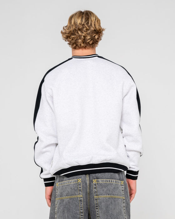 man-wearing-vengeance-v-neck-fleece-in-ecru-marle