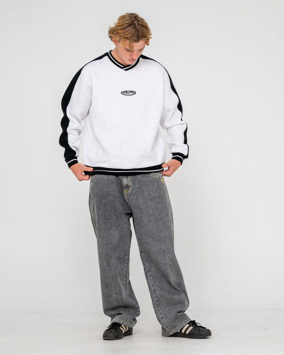 man-wearing-vengeance-v-neck-fleece-in-ecru-marle