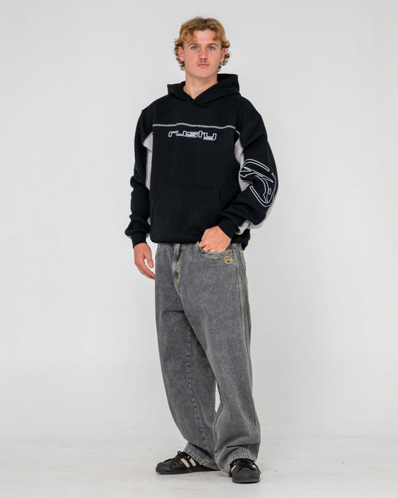 man-wearing-titan-hooded-fleece-in-black