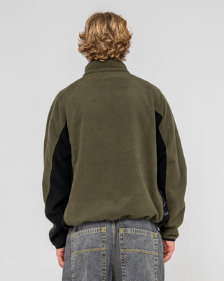 Man wearing Blizzard Quarter Zip Polar Fleece in Army Green