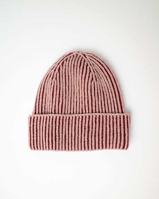 womens-pixel-beanie-in-burgundy